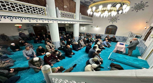 Türkelide hatimle teravihe veda