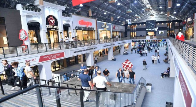 Türkiyenin en büyük mobilya fuarı İnegölde başlıyor