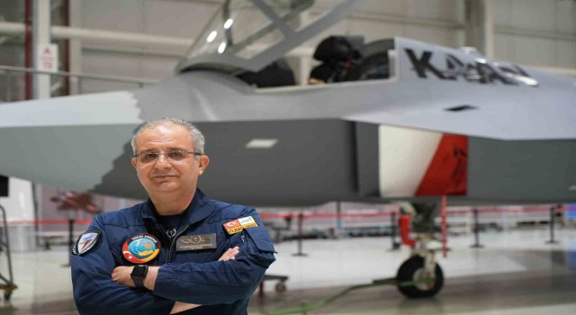 Türkiyenin Milli Muharip Uçağı KAANın Test Pilotu Demirbaş, Dünya Pilotlar Günü dolayısıyla konuştu