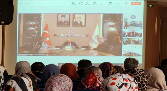 Vali Ustaoğlu, Veli Akademisi eğitimlerine online katıldı