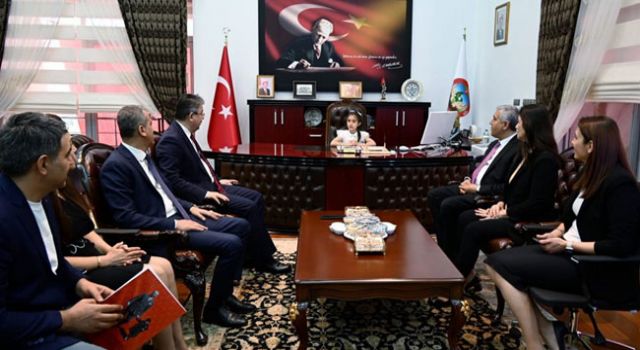 Vali Yılmaz Makamını Küçük Eylül’e Bıraktı