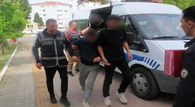 Vizede kavga ihbarına giden polis uyuşturucu buldu