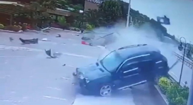 Yalovada 1 kişinin öldüğü, 7 kişinin de yaralandığı kaza kamerada
