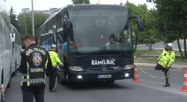 15 Temmuz Demokrasi Otogarında emniyet kemeri denetimi