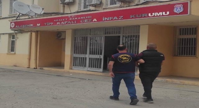 15 yıl hapis cezası bulunan FETÖ üyesi yakalandı