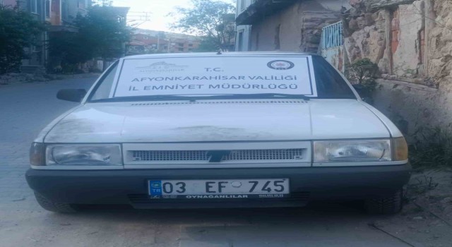 80 ayrı suç kaydı bulunan şahıs çaldığı otomobille yakalandı