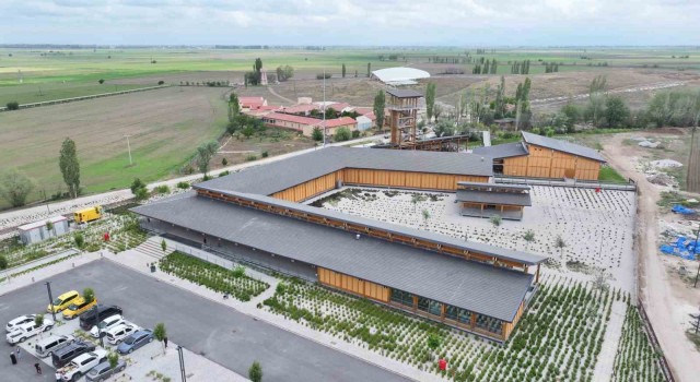 AB Türkiye Delegasyonu Başkanı Büyükelçi Landrut Başkan Altay'ı ziyaret etti