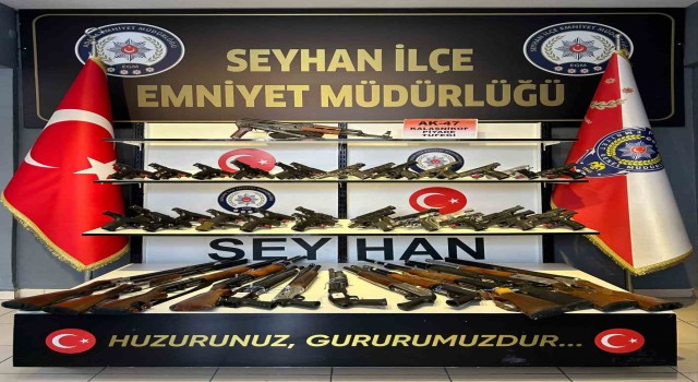Adanada 51 ruhsatsız silah ele geçirilirken aranan 261 kişi yakalandı