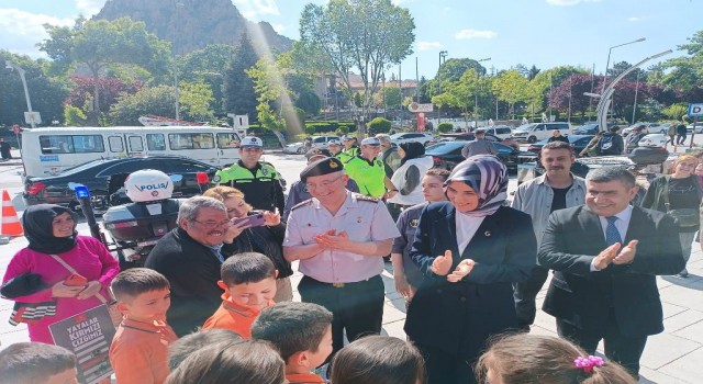 Afyonkarahisarda Trafik haftası etkinlikleri devam ediyor