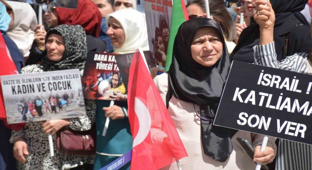 AK Parti Kadın Kolları 81 ilde İsraili protesto etti