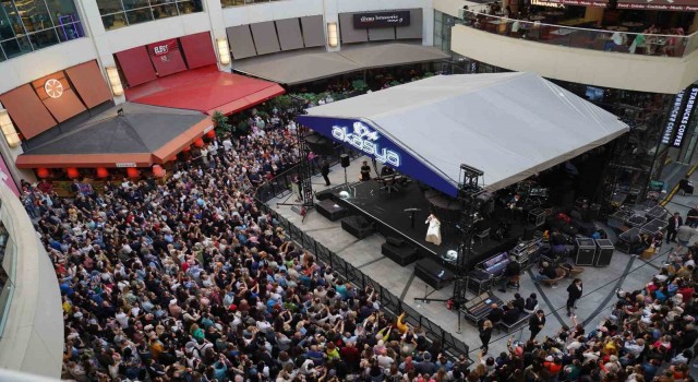 Akasyanın 10uncu yıl konserleri sona erdi