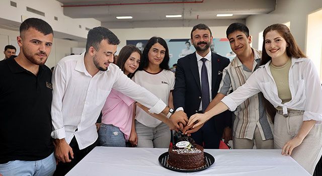 Akdeniz Belediyesi Etüt Merkezinde Yılsonu Etkinliği
