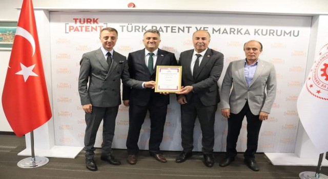 Alacanın camili kilimi coğrafi tescil belgesi aldı