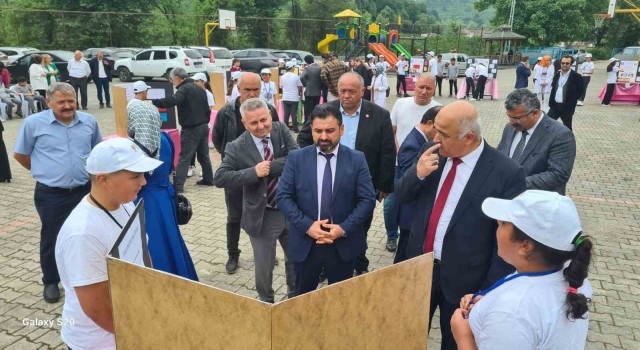 Alaplı Mollabey Ortaokulunda Tubitak Bilim Fuarı