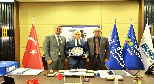 ANASİADdan Bozbeye güçlü destek