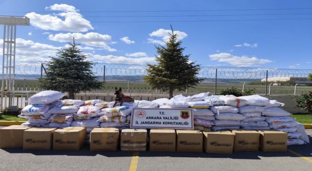 Ankarada 13 ton 450 kilo bandrolsüz kıyılmış tütün ele geçirildi