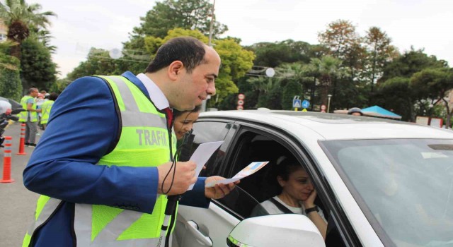 Aydında görme engelliler ‘geçiş üstünlüğüne dikkat çekti