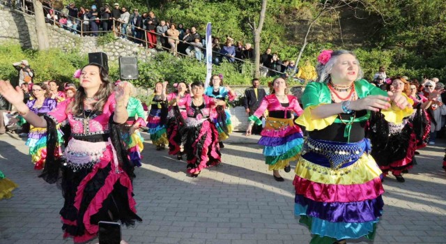 Baharın gelişi Mudanyada coşkuyla kutlandı