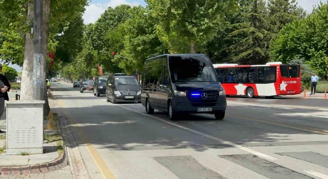 Bakan Uraloğlunun konvoyunda tasarruf tedbiri