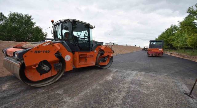 Balıkesir Büyükşehir, OSB 3. Etap yol çalışmalarına hız verdi