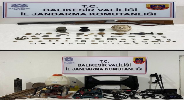 Balıkesirde tarihi eser kaçakçılarına operasyon: 6 gözaltı