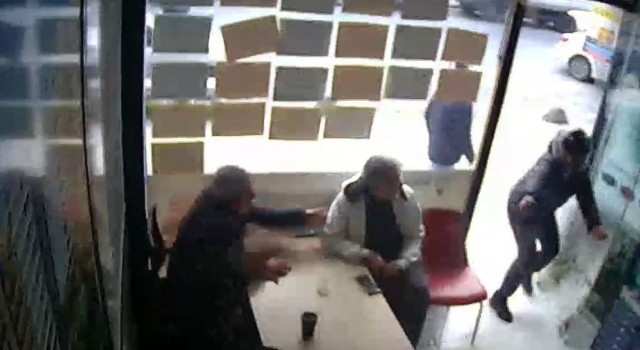 Başakşehirde aynı işyerine 1 yılda 3 kez silahlı saldırı