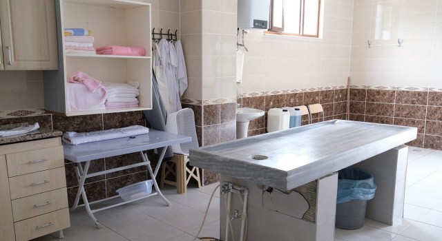 Başiskeleye yeni gasilhane