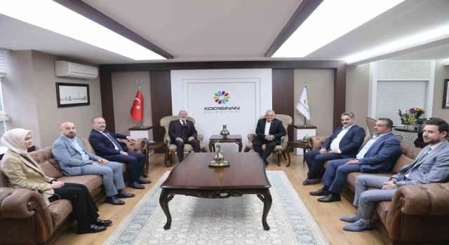 Başkan Büyükkılıçtan ilçelere hayırlı olsun ziyareti