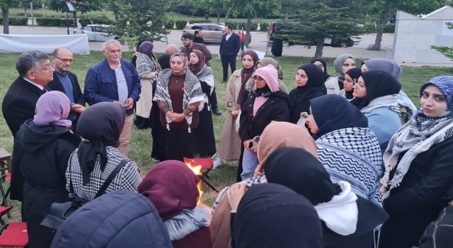 Birlik Vakfı Kütahya Şubesi üyeleri, Gazze Dayanışma Çadırını ziyaret etti