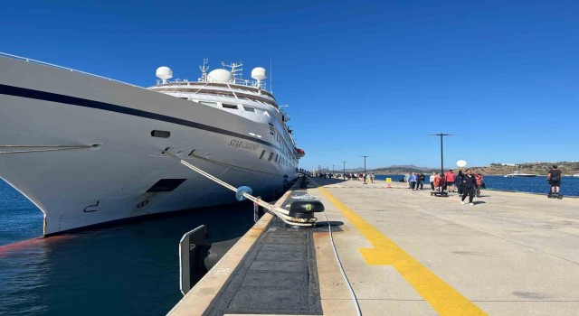 Bodruma 283 yolcuyla geldi