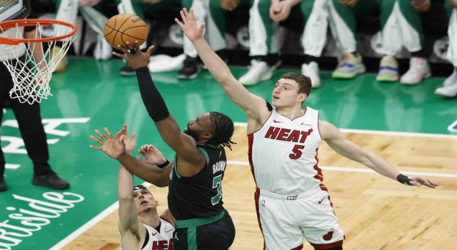 Boston Celtics, Doğu Konferansında yarı finale yükseldi