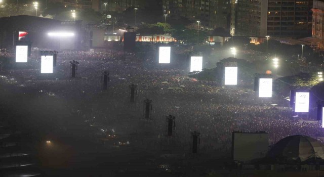 Brezilyada Madonna rüzgarı: Konseri 1,6 milyon kişi izledi