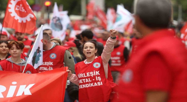Bursada 1 Mayıs coşkusu yaşandı