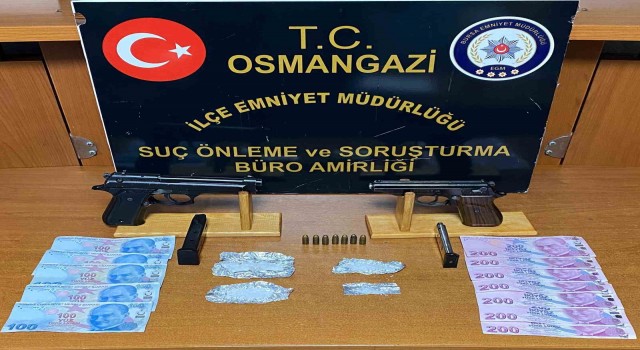 Bursada uyuşturucu almak için tabancayla takas yaptılar