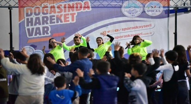 Büyükşehir Spor AŞden Pınarbaşında çocuk şenliği