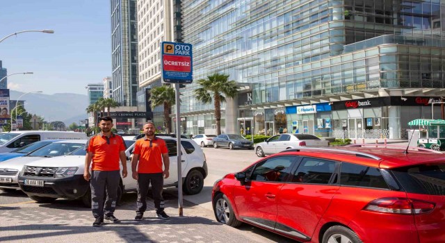 Büyükşehir ‘ücretsiz otopark alanlarında görev başında