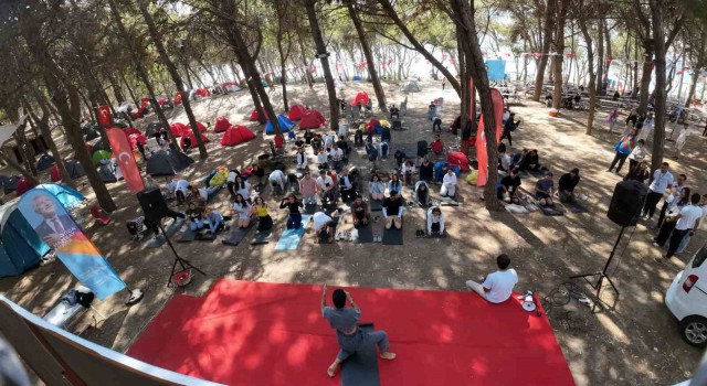 Büyükşehirden üniversite öğrencilerine gençlik kampı