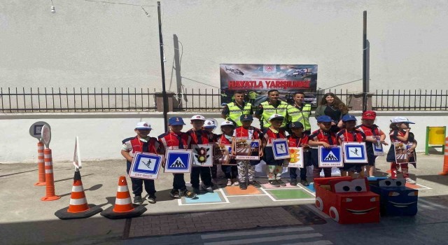 Çineli miniklere trafik semineri verildi