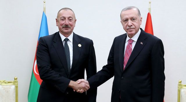 Cumhurbaşkanı Erdoğan, Azerbaycan’ın Kuruluşunu Kutladı