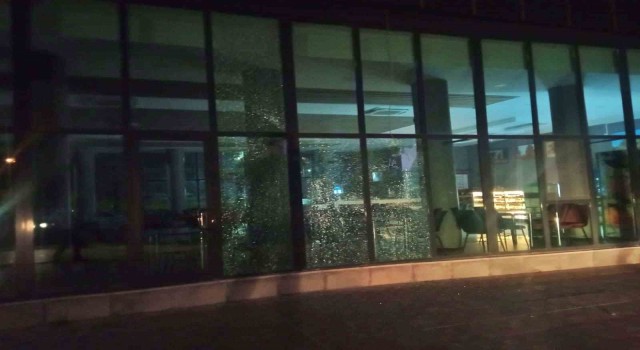 Dicle Üniversitesi Eğitim Fakültesi kantinine silahlı saldırı