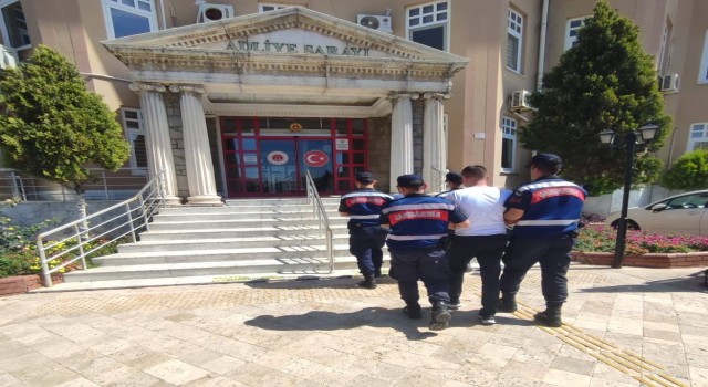 Didimde 2 göçmen kaçakçısı yakalandı