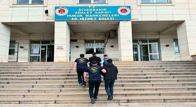 Diyarbakırda kesinleşmiş hapis cezası olan firari zanlılar tutuklandı
