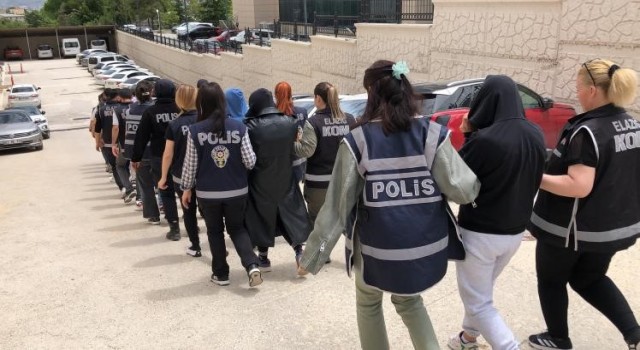 (Düzeltme) Elazığda özel eğitim ve rehabilitasyon merkezlerine operasyon: 15 gözaltı