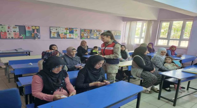 Elazığda kadına yönelik şiddetle mücadele eğitimi