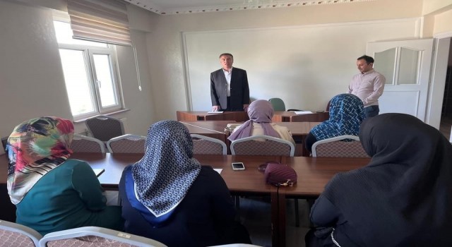 Elazığda Kuran kursu hocalarına çevre bilinci ve israf önleme semineri