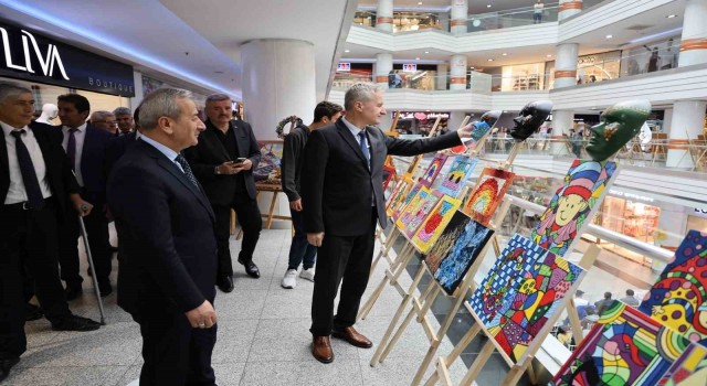 Engelliler Haftası çerçevesinde Karabükte Farklılığım Benim Gücüm! sergisi açıldı