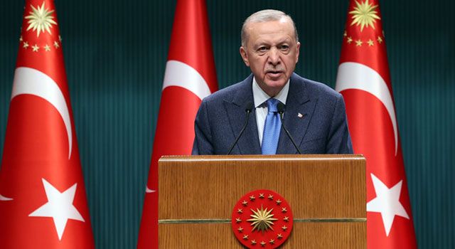 Erdoğan: "Yeni ve Sivil Bir Anayasa ile Darbe Geleneği ile Hesaplaşmalıyız"