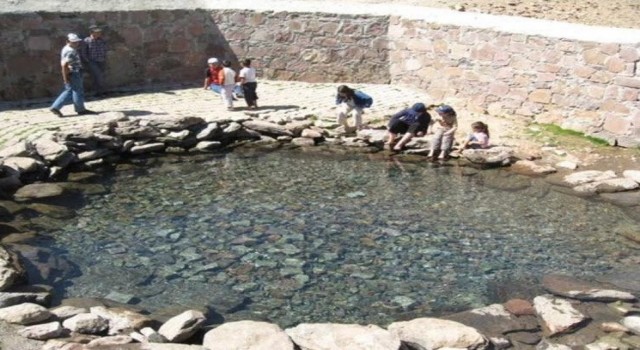 Erzurum Düşünce Hareketi ‘Dumlubabaya dikkat çekti