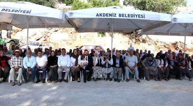 Esenli'de Üzüm Şenliği Heyecanı