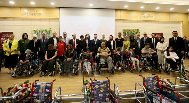 Gaziantep'te Engelliler Haftası Kapsamında Medikal Malzeme Dağıtımı Yapıldı